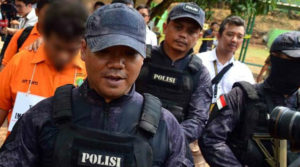 penembk gedung dpr