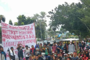 mobil Gubernur Riau