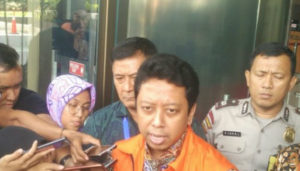 KPK bantarkan Romahurmuziy