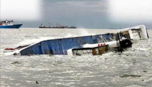 Kapal Lintas Timur Tenggelam