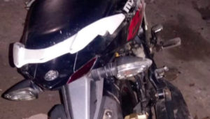 Pemotor Tabrak Pemotor