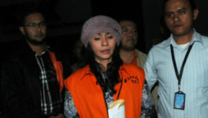 Sri Wahyumi Maria Manalip