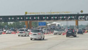 Tol Cikampek Utama