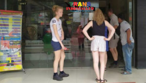 Turis Prancis Dijambret