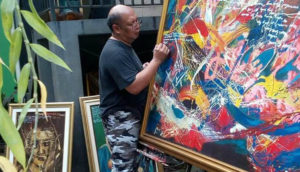 Chryshnanda Dwilaksana