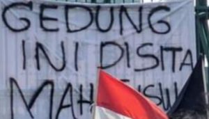 Sita Gedung DPR
