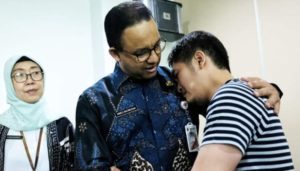 Petugas Ambulans Difitnah