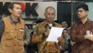 KPK Serahkan Presiden