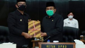 Kinerja Gubernur Tak Memuaskan