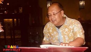 Prof Chryshnanda Dwilaksana