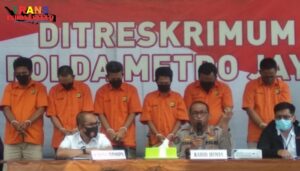 Komplotan Pencuri Sinyal