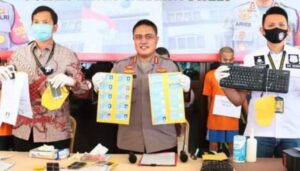 Percetakan KTP Palsu