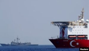 Kapal Pengebor Turki