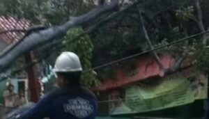 Kota Bekasi Puting Beliung