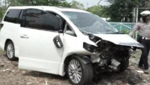 Mobil Anak Amien Rais