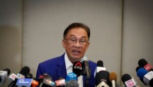 Anwar Ibrahim Oposisi