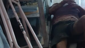 Pasutri Lansia Kritis