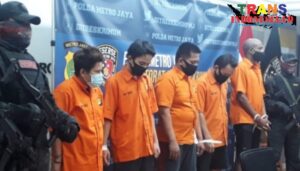 Pria Afrika Tipu Wanita Indonesia