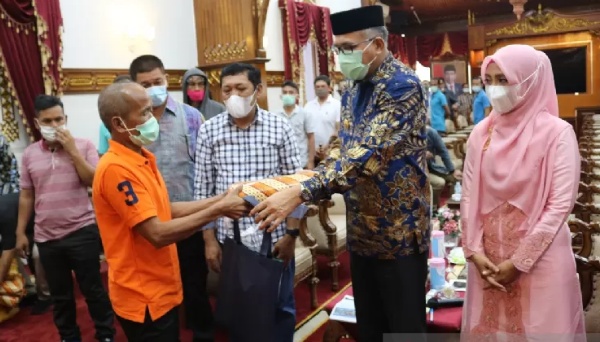 Nelayan Aceh Ditahan