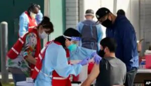 Suntik Vaksinasi Covid