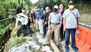 Longsor Cisarua Bandung