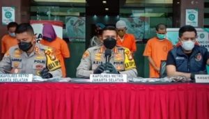 Wanita Dalang