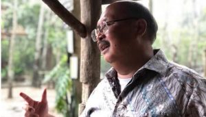 Chryshnanda Dwilaksana