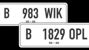 Plat Nomor Putih Hitam