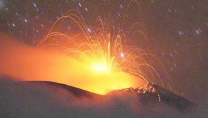 Gunung Ile Lewotolok