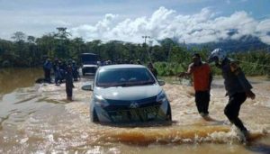 Trans Sulawesi Banjir