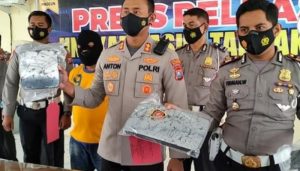 Sopir Truk