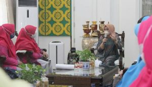Nawal Lubis