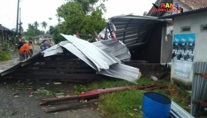 Puting Beliung Mengamuk