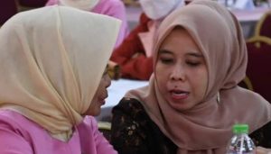 Ineu Purwadewi Sundari