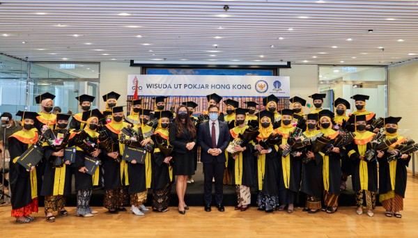 Wisuda Pekerja Migran Indonesia