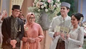 Pernikahan Tia dan Ali