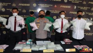 Ekstasi Internasional