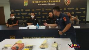 Penganiaya Mantan Pacar