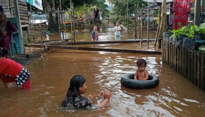 Banjir Sanggau