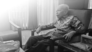 Budayawan Sunda, Tjetje Hidayat Padmadinata