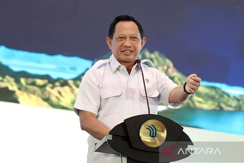 Mendagri Tito