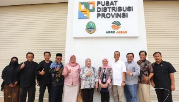 Pusat Distribusi Provinsi