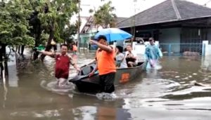 Banjir Kepung Semarang