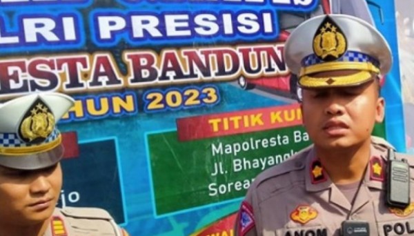Kasatlantas Polresta Bandung Kompol Mangku Anom
