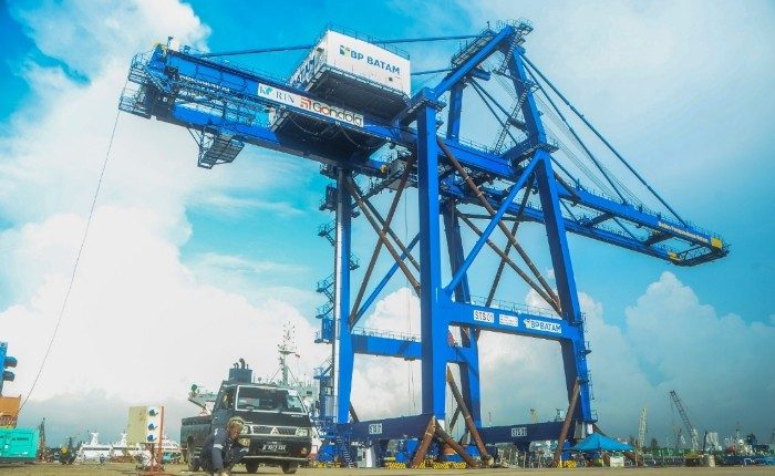 Transindonesia.co STS Crane Pesanan BP Batam