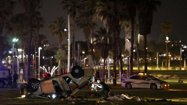 Setidaknya satu orang turis tewas dan lima orang terluka dalam serangan teranyar di Tel Aviv, Israel