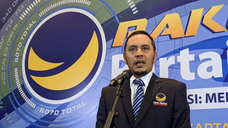 sekretaris-steering-committee-sc-rakernas-partai-nasdem-willy-aditya_220618125309-360