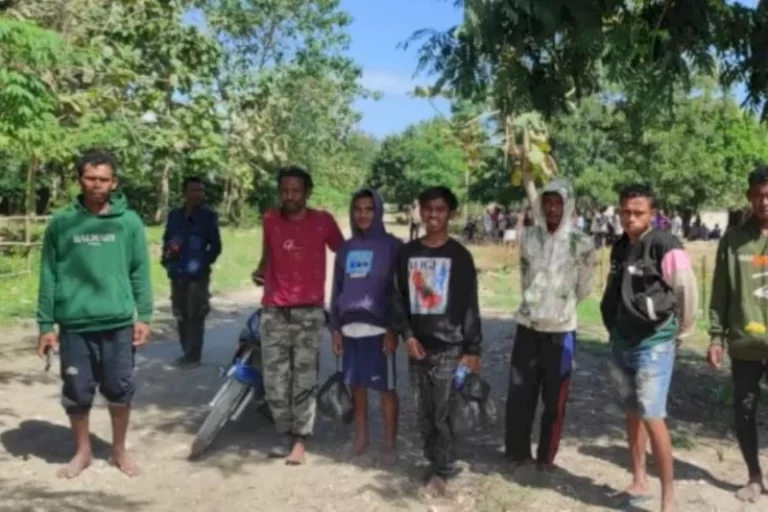 kapal amarasi tenggelam