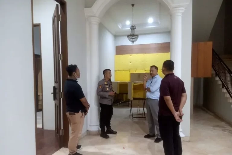 Dino Patti Djalal