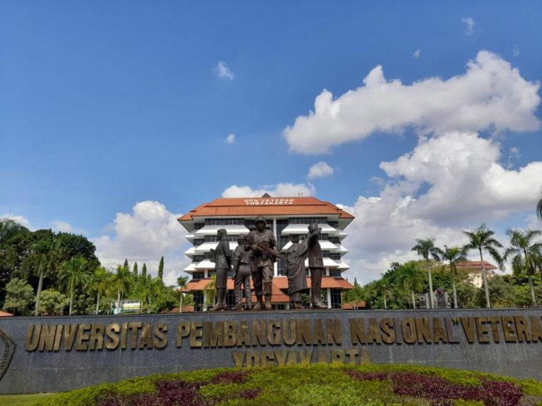 Kampus UPN Veteran Yogyakarta